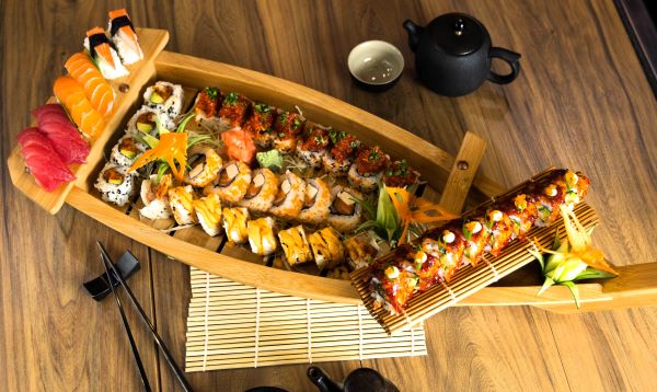 40 Piece Itsumo Platter